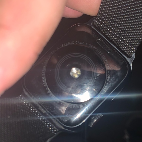 Apple Watch gen 5 - Picture 4 of 4